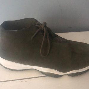 Nike women’s olive air Jordan futures